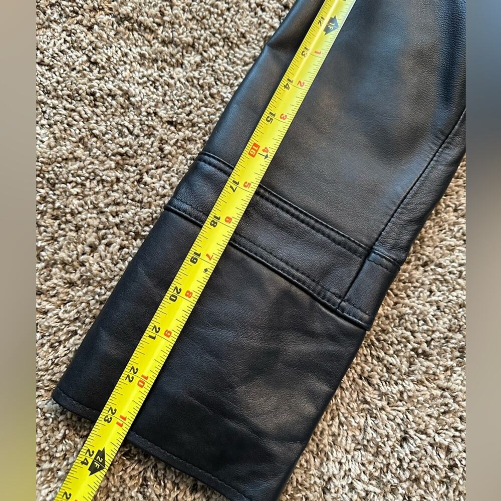 Black leather jacket, EUC, size medium - Picture 11 of 11